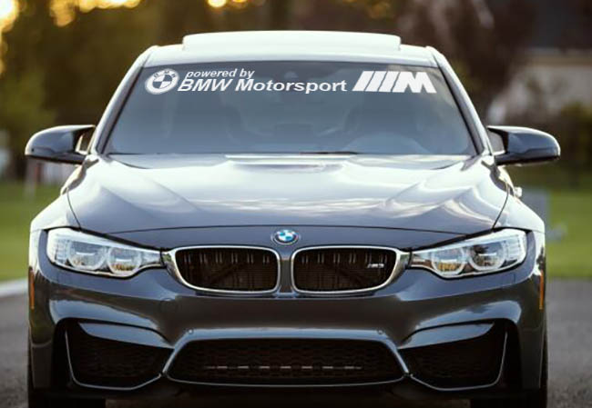 �������� �powered by BMW Motorsport�